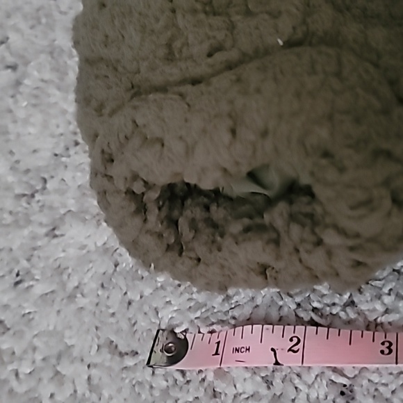 New Fuzzy Jacket - Picture 10 of 12